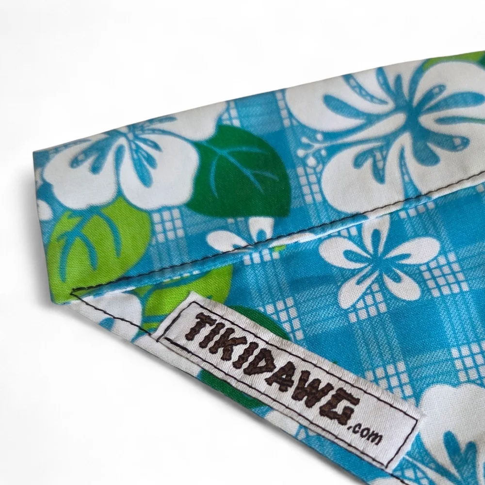 Tiki Dawg Tropical Print Dog Bandana White Hibiscus Green Monstera Blue NWOT